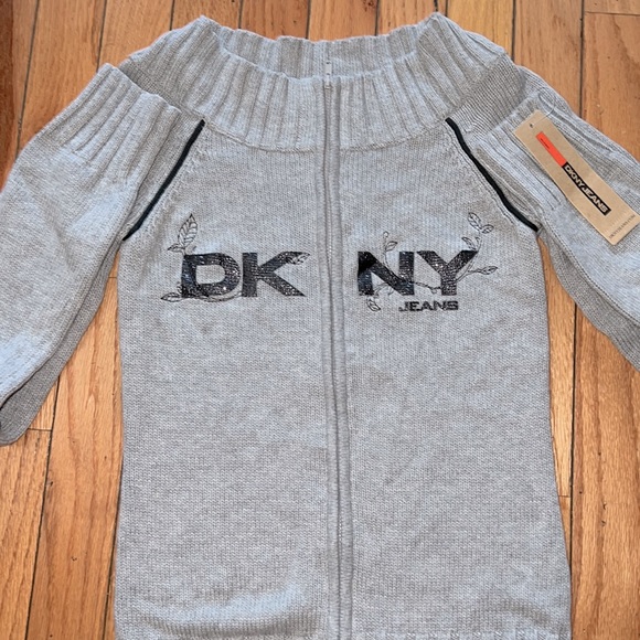 DKNY Jeans Brand new grey womens sweater - Picture 2 of 3